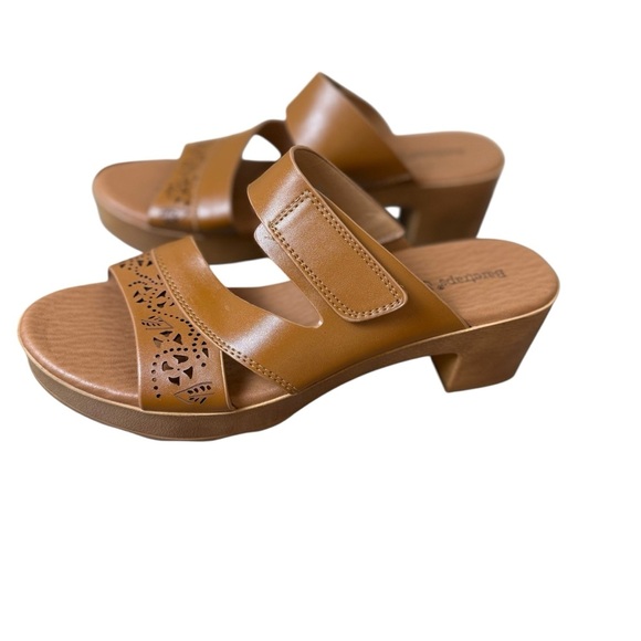 Baretraps Gigi Brown Slip On Platform Sandals Size 8M Neutral Timeless Casual - Picture 5 of 8